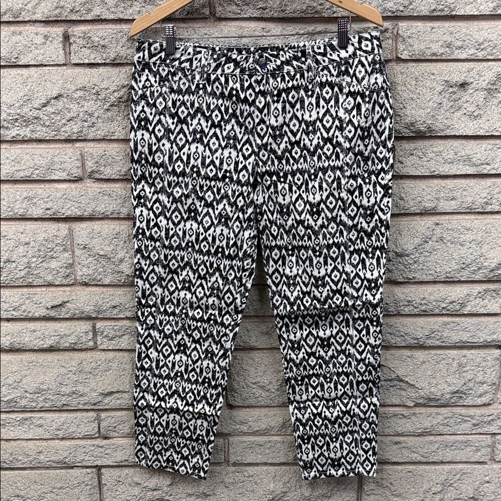 Lole Ikat Print Cropped Pants (10)